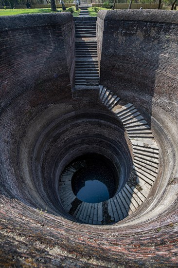 Helical Stepwell, Unesco site Champaner-Pavagadh Archaeological Park, Gujarat, India, Asia