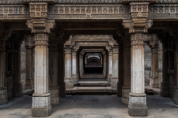 Adalaj Stepwell or Rudabai Stepwell, Adalaj, Gujarat, India, Asia