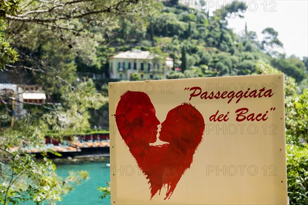 Hiking trail sign, Portofino, Province of Genoa, Liguria, Italy, Europe