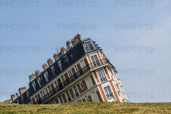 House photographed at an angle, Montmartre, Paris, Ile-de-France region, France, Europe