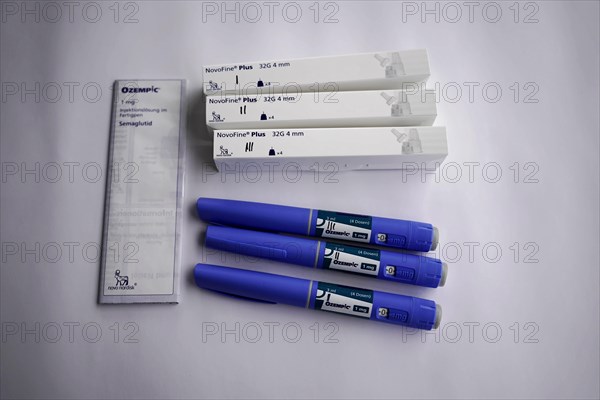 Ozempic injection pens and needle packs spread out, for diabetes 2 patients, Stuttgart, Baden-Wuerttemberg, Germany, Europe