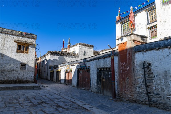 The walled historic centre, Lo Manthang, Kingdom of Mustang, Nepal, Asia