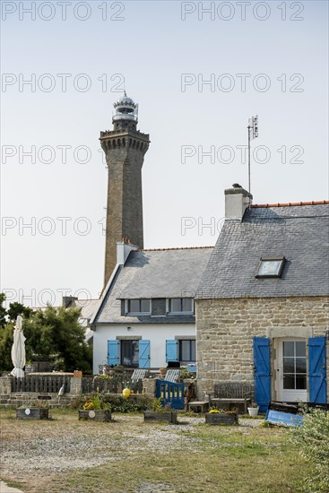 Lighthouses on the coast, Phare d'Eckmuehl, Penmarch, Finistere, Brittany, France, Europe