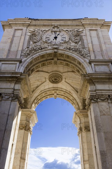 The Arco da rua Augusta, arch, triumphal arch, monument, old town, centre, historical, attraction, city view, city centre, city trip, journey, holiday, sight, landmark, building, history, city history, capital, Praca do Comercio, Lisbon, Portugal, Europe