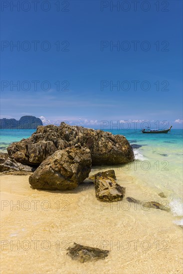 Bamboo Island, wooden boat, beach, swimming, bathing, snorkelling, bay, bay, sea, ocean, Andaman Sea, tropical, tropical, island, rock, rocky, water, beach, beach holiday, Caribbean, environment, clear, clean, peaceful, picturesque, stone, sea level, climate, travel, tourism, natural landscape, paradisiacal, beach holiday, sun, sunny, holiday, dream trip, holiday paradise, flora, paradise, coastal landscape, nature, idyllic, turquoise, Siam, exotic, travel photo, beach landscape, sandy beach, Thailand, Asia