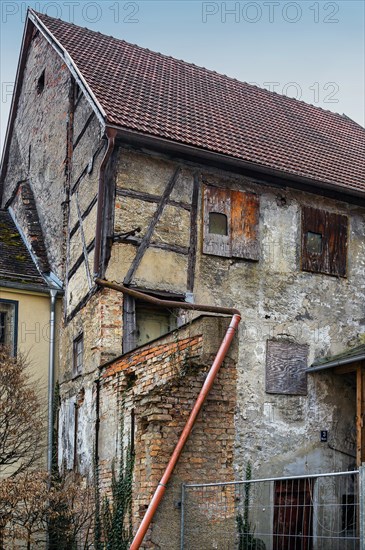 Dilapidated building, part of a heritage-protected building ensemble from the 14th century, Kempten, Allgaeu, Bavaria, Germany, Europe