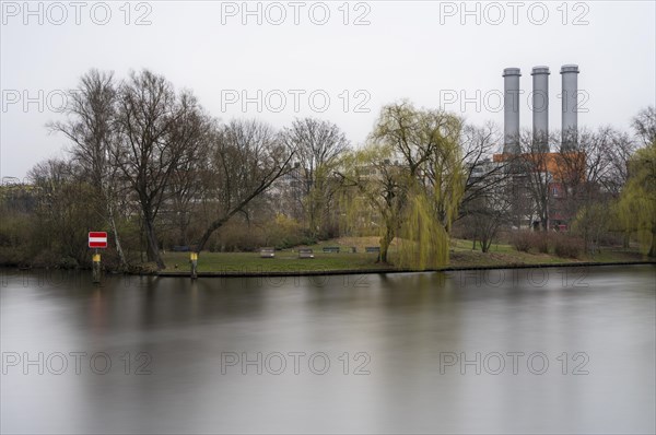 Long exposure, the Spree at Charlottenburger Ufer, Berlin, Germany, Europe