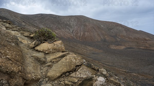 Hiking trail to Caldera Blanca, Lanzarote, Canary Islands, Spain, Europe