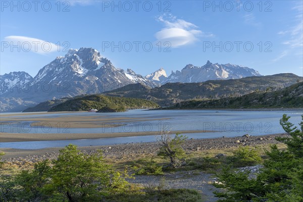 UFO-shaped cloud over Lago Grey, Torres del Paine National Park, Parque Nacional Torres del Paine, Cordillera del Paine, Towers of the Blue Sky, Region de Magallanes y de la Antartica Chilena, Ultima Esperanza Province, UNESCO Biosphere Reserve, Patagonia, End of the World, Chile, South America