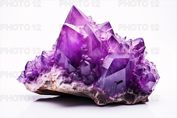 Purple Amethyst mineral crystal on white background. KI generiert, generiert AI generated