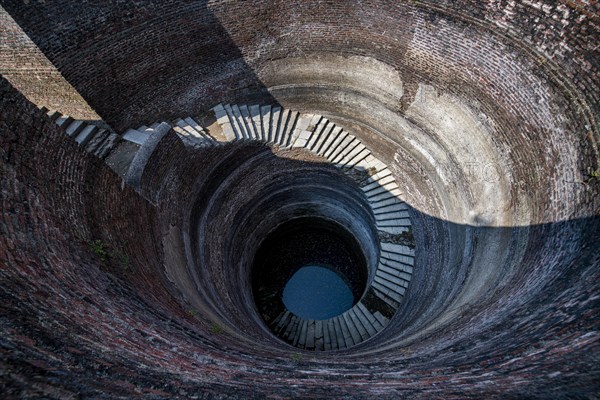 Helical Stepwell, Unesco site Champaner-Pavagadh Archaeological Park, Gujarat, India, Asia