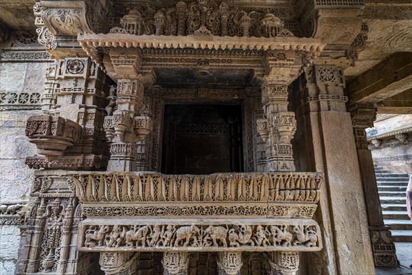 Adalaj Stepwell or Rudabai Stepwell, Adalaj, Gujarat, India, Asia