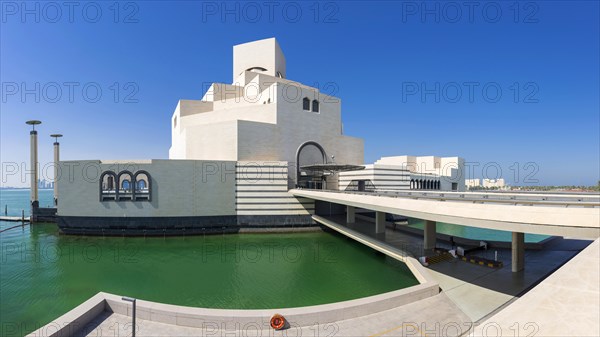 Museum of Islamic Art, Islam, Muslim, Muslim, faith, religion, history, art history, Orient, Oriental, oil, wealth, building, architecture, modern, modern, Arabic, art museum, tourism, city, urban, Persian, capital, Doha, Qatar, Asia