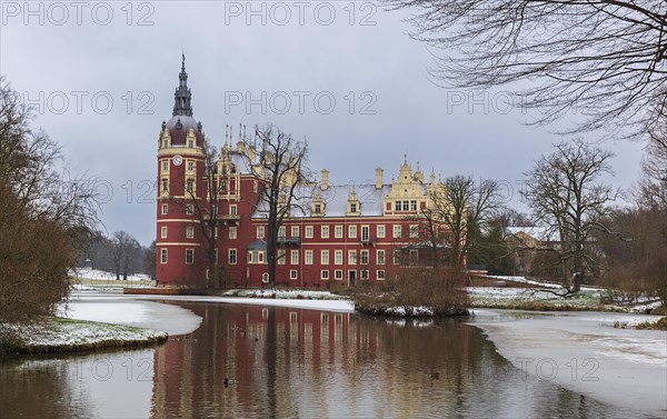 Winter photo, New Palace, Prince Pueckler Park. Upper Lusatia, Bad Muskau, Saxony, Germany, Europe