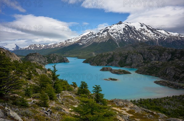 The turquoise-coloured Lago Belgrano lake at Circuito Azara in Perito Moreno National Park, Patagonia, Argentina, South America