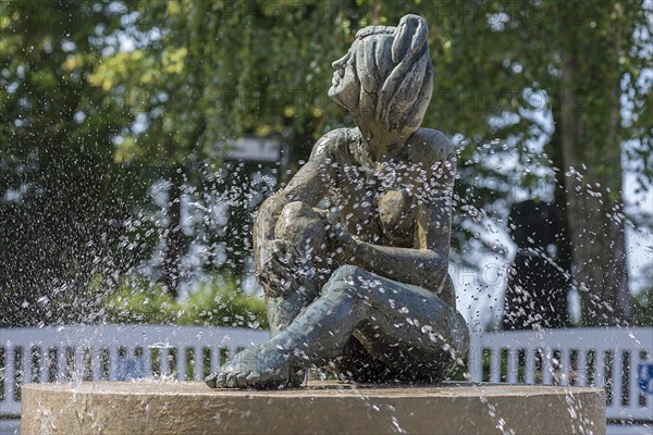 Female fountain figure on the promenade in Kuehlungsborn, Mecklenburg-Vorpommern, Germany, Europe