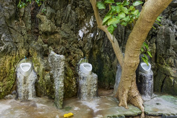 Outdoor men's toilet, public, toilet, toilet, men, standing, standing, urinal, urinating, bizarre, joke, privacy, strange, freedom, loo, watching, bathroom, hygiene, funny, bizarre, humour, outdoor, travel, holiday, tourism, Thailand, Asia