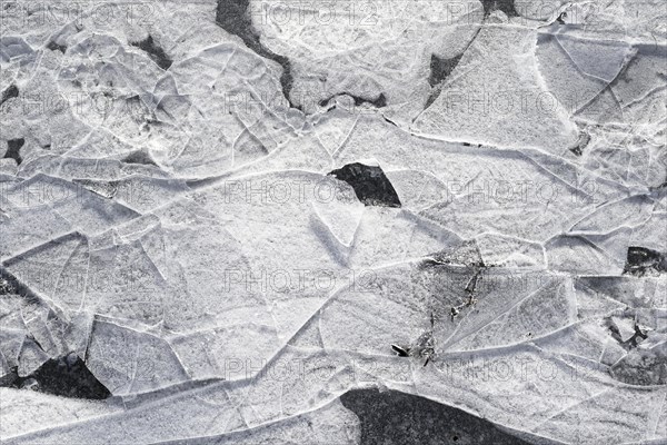 Winter riverscape, ice structures, detail, Saint Lawrence River, Province of Quebec, Canada, North America