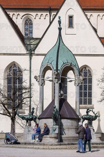 The St. Mang Fountain, a listed building, by the sculptor Georg Wrba 1905, Kempten, Allgaeu, Bavaria, Germany, Europe