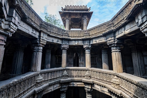Dai Halima Vav Stepwell, Unesco site, Ahmedabad, Gujarat, India, Asia