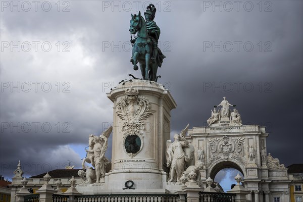 Dom Jose with the Arco da rua Augusta, equestrian monument, arch, triumphal arch, monument, old town, centre, historical, attraction, city view, city centre, city trip, travel, holiday, sight, landmark, building, history, city history, capital, Praca do Comercio, Lisbon, Portugal, Europe