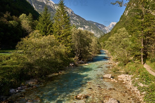 River Soca in the Trenta Valley, on the right a hiking trail through the Soca Valley, Trenta Valley, Triglav National Park, Julian Alps, Alps, Slovenia, Europe