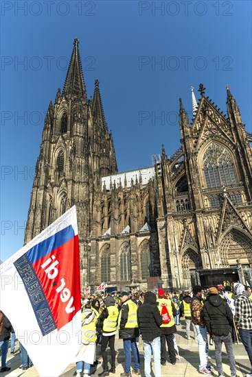 Demonstration for the warning strike of the trade union Ver.di on 8 March 2024 in Cologne, North Rhine-Westphalia, Germany, Europe