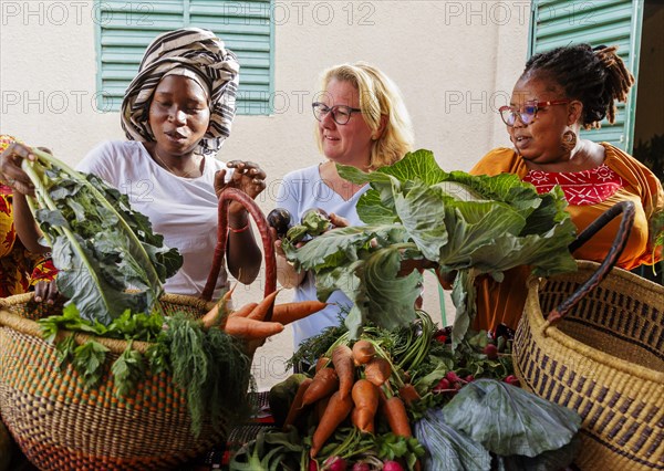 Svenja Schulze (SPD), Federal Minister for Economic Cooperation and Development, visits the agroecological training centre Centre Beo-Noree in Beo-Noree, 04.03.2024. Here in conversation with women farmers from the initiative. Photographed on behalf of the Federal Ministry for Economic Cooperation and Development