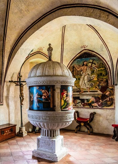 Baptistery, Chapel of San Nicolo, Duomo di San Marco, old town centre with magnificent noble palaces and Venetian-style arcades, Pordenone, Friuli, Italy, Pordenone, Friuli, Italy, Europe