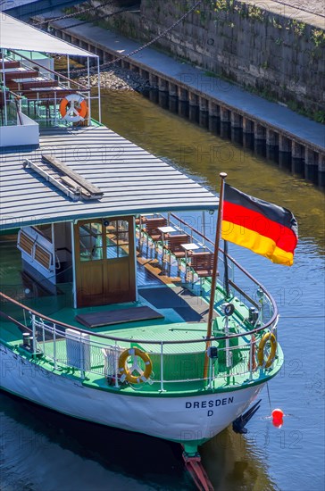 The passenger steamer DRESDEN at the landing stage on the Terrassenufer at the Bruehlsche Terrasse, Inner Old Town, Dresden, Saxony, Germany, Europe