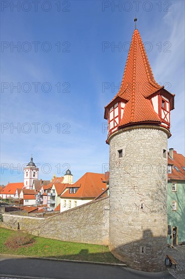 Flurersturm built in 1550 with St. Nikolai Church, townscape, Marktbreit, Lower Franconia, Franconia, Bavaria, Germany, Europe