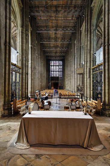 Canterbury Cathedral, The Cathedral of Christ Church, interior view, nave with altar, Canterbury, Kent, England, Great Britain