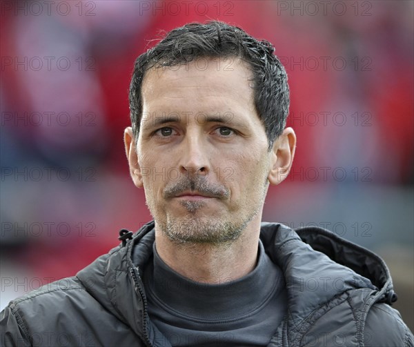 Coach Dino Toppmoeller Eintracht Frankfurt SGE, Portrait, Voith-Arena, Heidenheim, Baden-Wuerttemberg, Germany, Europe