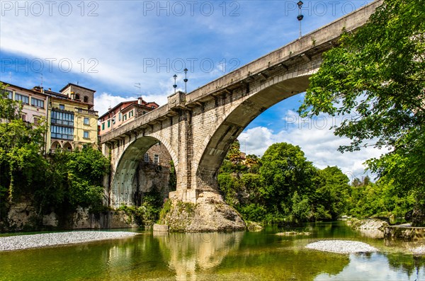 Ponte del Diavolo from the 15th century leads over the Natisone river into the historic centre, Devil's Bridge, Cividale del Friuli, city with historical treasures, UNESCO World Heritage Site, Friuli, Italy, Cividale del Friuli, Friuli, Italy, Europe