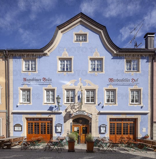 Ludwigstrasse with historic houses and Lueftlmalereien, in the back church Maria Hammelfahrt, district Partenkirchen, Garmisch-Partenkirchen, Werdenfelser Land, Upper Bavaria, Bavaria, Germany, Europe