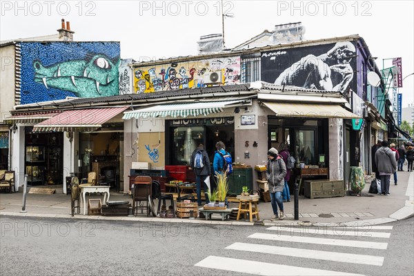 Painted house walls and flea market, graffiti, Porte de Clignancourt, Paris, France, Europe