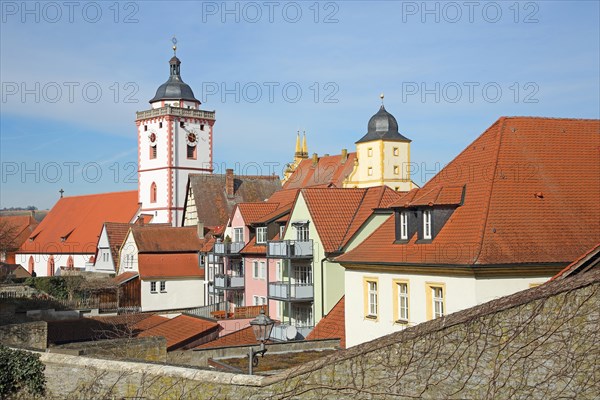 View of St. Nikolai church built 15th century and castle, townscape, Marktbreit, Lower Franconia, Franconia, Bavaria, Germany, Europe