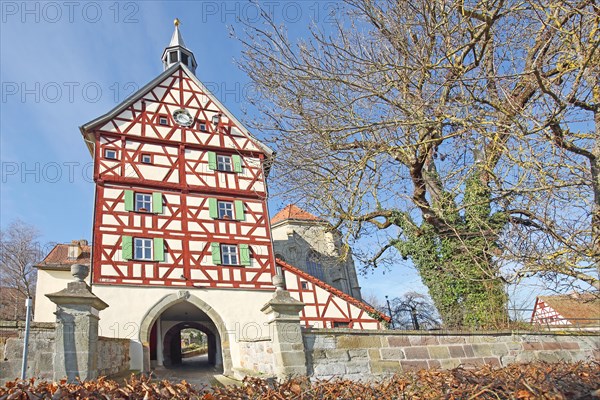 Historic gate tower built in 1545 and landmark, gatehouse, half-timbered house, Burgbernheim, Middle Franconia, Franconia, Bavaria, Germany, Europe