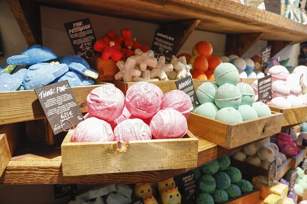 Unpackaged Lush cosmetic products.240 sustainable alternatives to packaged cosmetics are offered in the so-called Naked Shop, Berlin, 05.10.2018