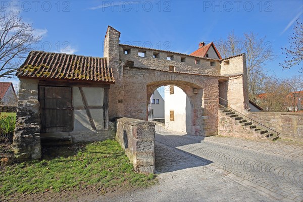 Historic Mainbernheim Gate as part of the town fortifications, archway, town wall, defence defence tower, Iphofen, Lower Franconia, Franconia, Bavaria, Germany, Europe