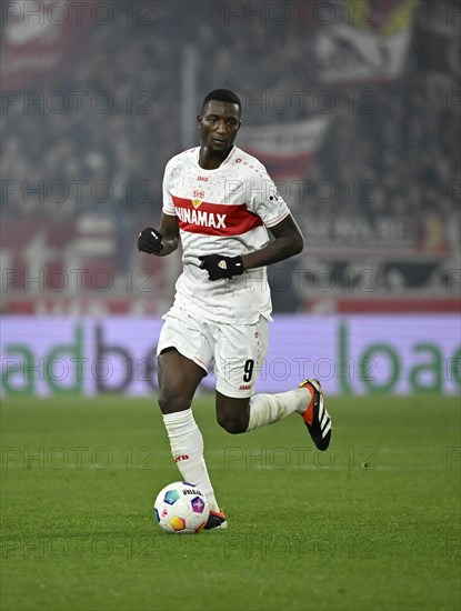 Serhou Guirassy VfB Stuttgart (09) Action on the ball, free pose, MHPArena, MHP Arena Stuttgart, Baden-Wuerttemberg, Germany, Europe