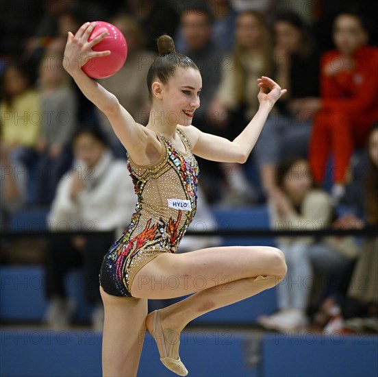 World champion Darja Varfolomeev (GER), action, ball, rhythmic gymnastics, RSG, Schmiden International 2024, Fellbach, Baden-Wuerttemberg, Germany, Europe