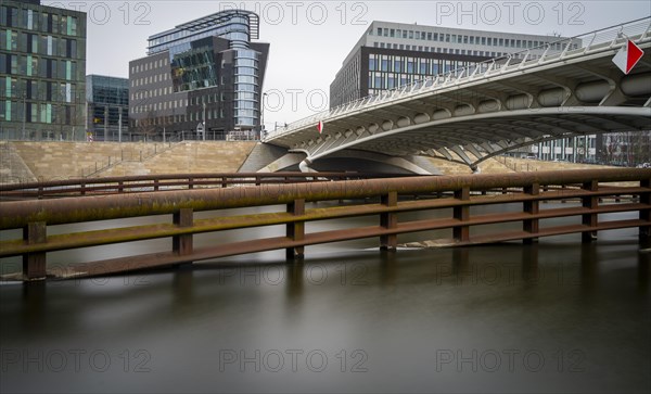 Long exposure, detail photo, Kronprinzenbruecke in the government district, Berlin, Germany, Europe