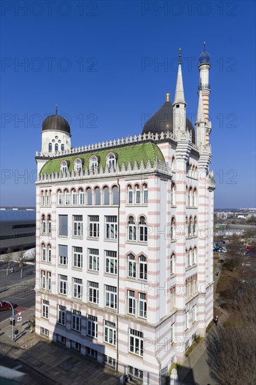 Construction of the Yenidze cigarette factory at Weisseritzstrasse 3 in Friedrichstadt began in 1907. It was built by tobacco and cigarette manufacturer Hugo Zietz and designed by architect Martin Hammitzsch. After reunification, the building was renovated and now houses offices, a restaurant and a theatre., Dresden, Saxony, Germany, Europe