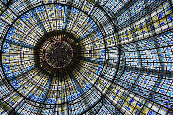 Dome, Art Nouveau, Printemps department stores', Paris, Ile-de-France, France, Europe