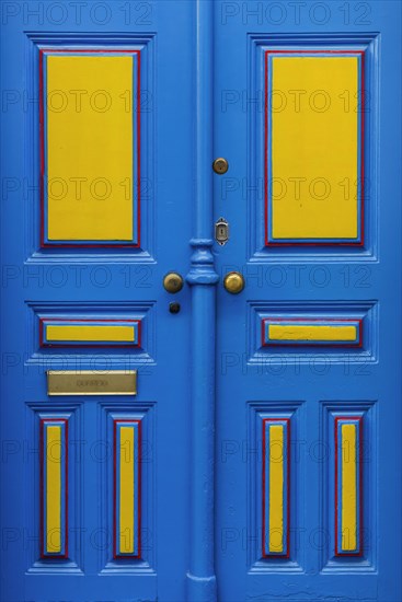 Typical colourful front door in Alfama, yellow, blue, lacquer, varnished, door, entrance, colourful, colourful, primary colours, complementary, complementary colours, complementary contrast, colour contrast, wooden door, old, historical, craft, colour design, art, decoration, exterior door, painting, colour coating, house, facade, property, Lisbon, Portugal, Europe