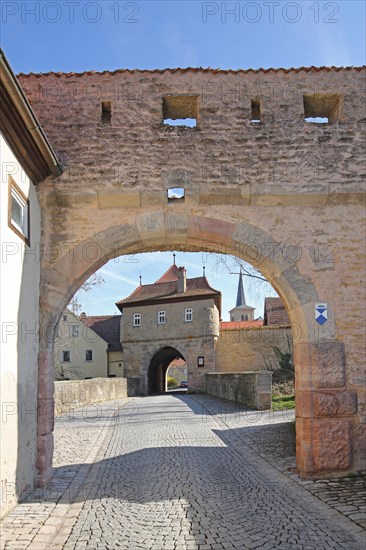 Historic Mainbernheim Gate as part of the town fortifications, archway, town wall, defence defence tower, Iphofen, Lower Franconia, Franconia, Bavaria, Germany, Europe