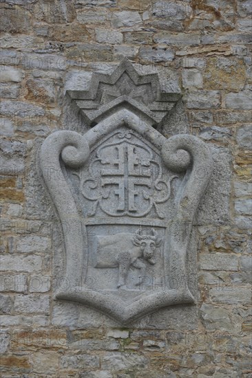 Town coat of arms with ox figure, bull figure, stone, relief, gymnastics club, Ochsenfurt, Lower Franconia, Franconia, Bavaria, Germany, Europe