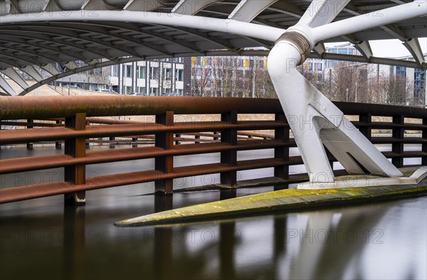 Long exposure, detail photo, Kronprinzenbruecke in the government district, Berlin, Germany, Europe