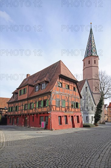 Red house and church tower of St Maria am See church, Seegasse, Bad Windsheim, Middle Franconia, Franconia, Bavaria, Germany, Europe